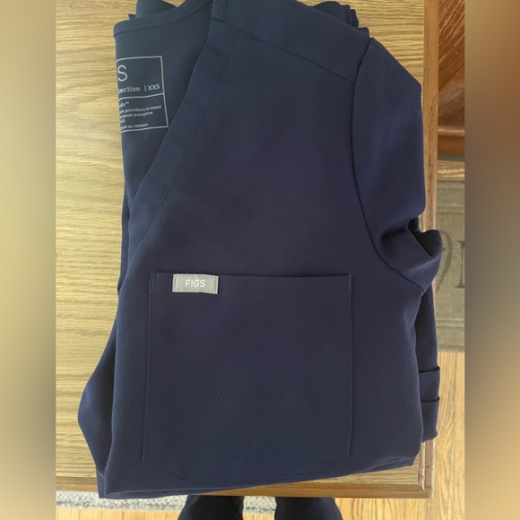 Figs Tops - Figs scrubs top and pants